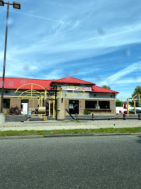 Golden Nozzle Car Wash - Photo 2 - Car repair in Springfield, MA, Springfield
