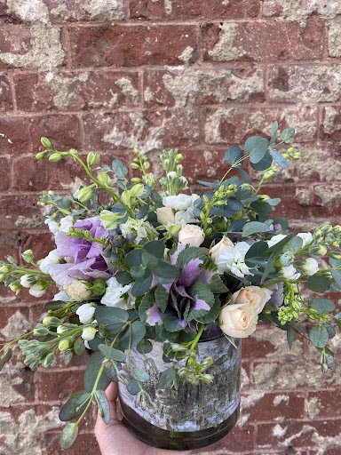 Florist «Mills the Florist», reviews and photos, 235 University Ave, Palo Alto, CA 94301, USA