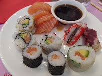 Sushi du Restaurant chinois Royal Wok à Champs-sur-Marne - n°7