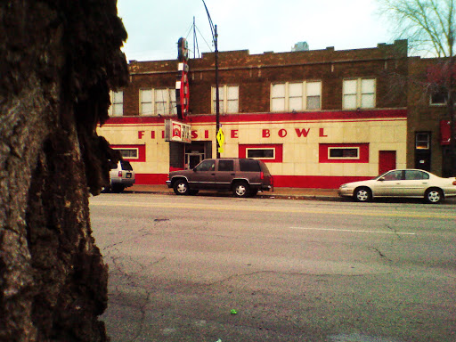 Bowling Alley «Fireside Bowl», reviews and photos, 2646 W Fullerton Ave, Chicago, IL 60647, USA