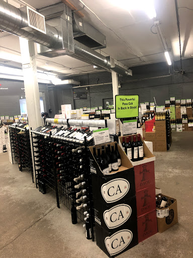 Wine Store «Vin Chicago», reviews and photos, 1826 N Elston Ave, Chicago, IL 60642, USA