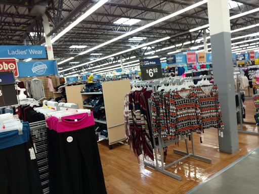 Department Store «Walmart Supercenter», reviews and photos, 100 Juniper Ave, Wadena, MN 56482, USA