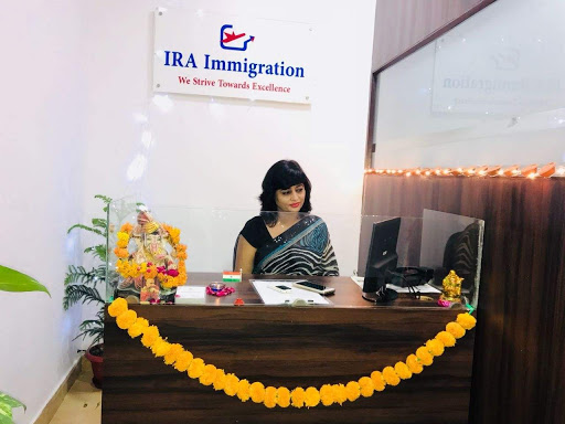 Canada Immigration Consultants in Delhi, visa consultancy, Study Visa, Tourist visa, visitor visa, Canada PR Visa, Express entry, CRS score - IRA Immigration