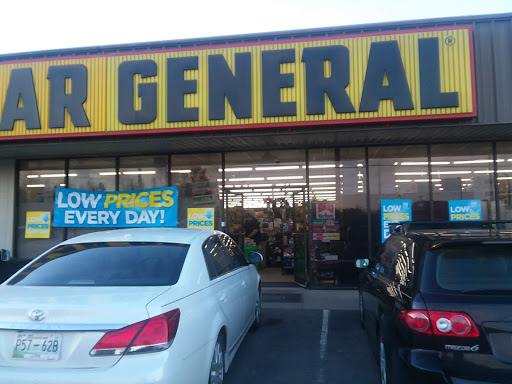 Discount Store «Dollar General», reviews and photos, 549 E Main St, Hohenwald, TN 38462, USA