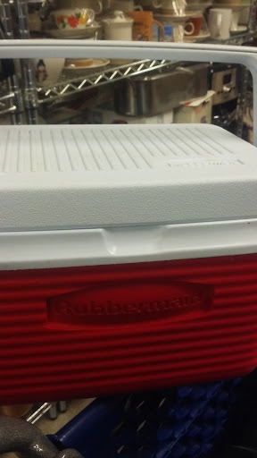 Thrift Store «Goodwill Store & Donation Center», reviews and photos, 19917 South La Grange Road, Frankfort, IL 60423, USA