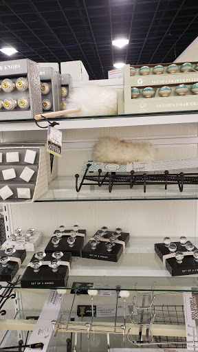 Department Store «T.J. Maxx & HomeGoods», reviews and photos, 717 Boardman Poland Rd, Youngstown, OH 44512, USA