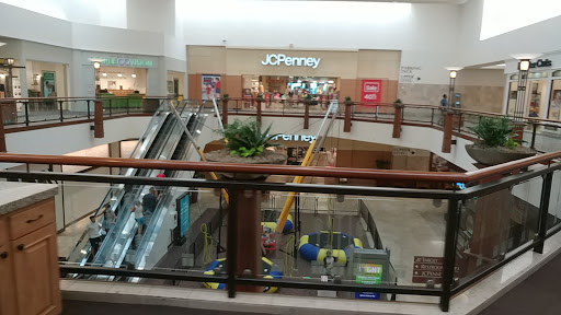 Shopping Mall «Eden Prairie Center», reviews and photos, 8251 Flying Cloud Dr, Eden Prairie, MN 55344, USA