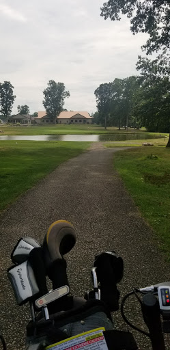 Golf Course «Chenoweth Golf Course & Banquet Facility», reviews and photos, 3087 Chenoweth Rd, Akron, OH 44312, USA