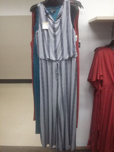 Department Store «Sears», reviews and photos, 5080 N Montclair Plaza Ln, Montclair, CA 91763, USA