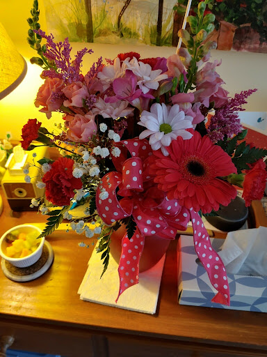 Florist «Sweet Meadows Flower Shop», reviews and photos, 155 Portland Ave, Dover, NH 03820, USA