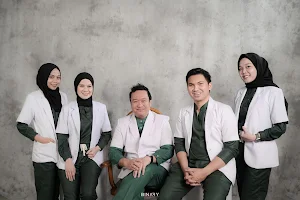 Klinik Gigi BM Dental Care Banjarmasin image