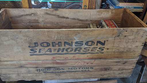 Ice Cream Shop «Blue Moon Ice Cream Shop», reviews and photos, 9032 S Kasson St, Cedar, MI 49621, USA