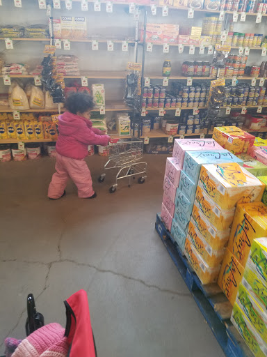 Grocery Store «Good Grocer», reviews and photos, 122 E Lake St, Minneapolis, MN 55408, USA