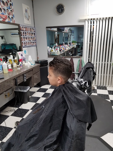 Barber Shop «City Barber Shop (Ali)», reviews and photos, 1534 S Center St, Arlington, TX 76010, USA