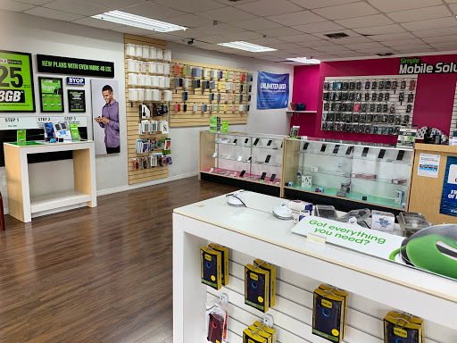 Cell Phone Store «TELLFIX Simple Mobile Solutions», reviews and photos, 4815 E Busch Blvd #102, Tampa, FL 33617, USA