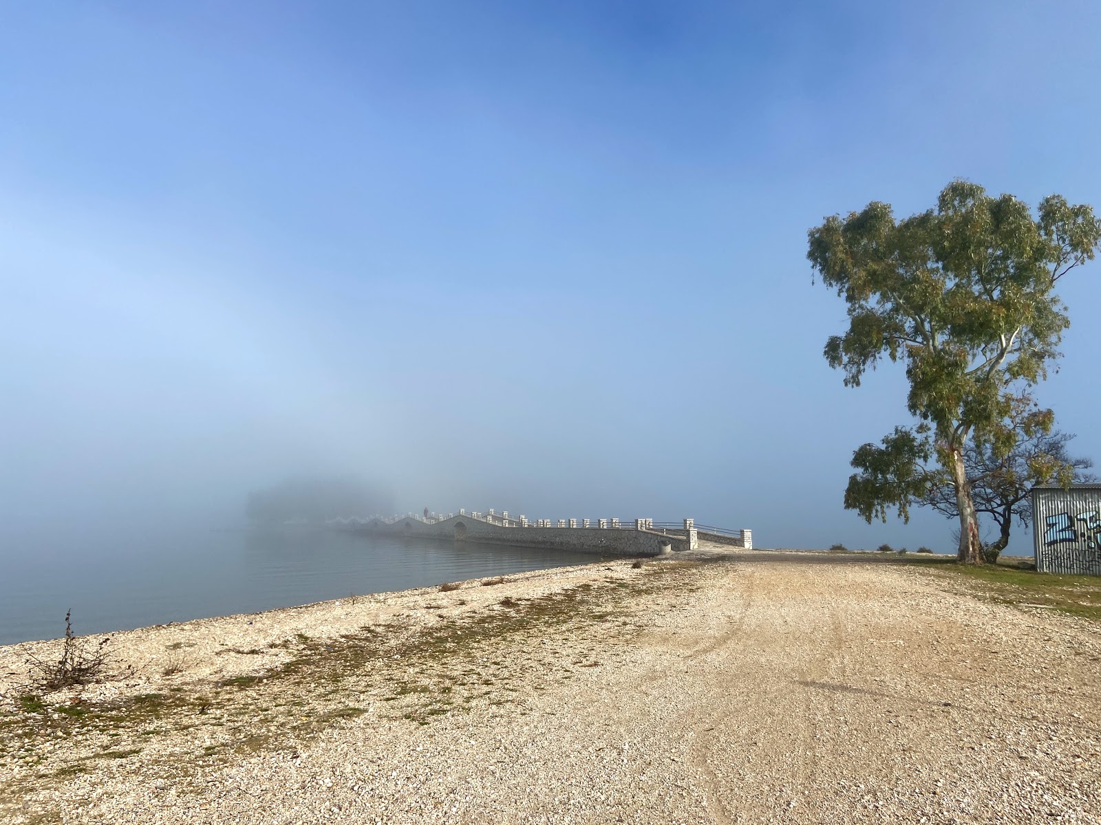 Fotografija Vonitsa beach z majhen zaliv