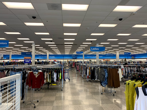 Clothing Store «Ross Dress for Less», reviews and photos, 15301 Manchester Rd, Ballwin, MO 63011, USA