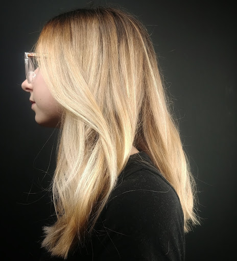 Hair Salon «Cathedral Park Salon», reviews and photos, Cathedral Park Salon, 7227 N Philadelphia Ave #103, Portland, OR 97203, USA