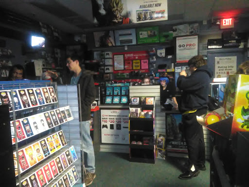 Video Game Store «GameStop», reviews and photos, 30804 Lyon Center Dr, New Hudson, MI 48165, USA