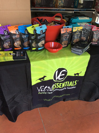 Pet Store «Exclusive Pet Supply», reviews and photos, 21829 NE Halsey St, Fairview, OR 97024, USA