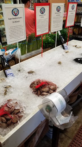 Seafood Market «Pine Tree Seafood & Produce», reviews and photos, 655 US-1, Scarborough, ME 04074, USA