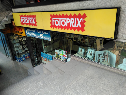 Tienda de fotografía Fotoprix Compostela