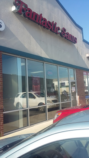 Hair Salon «Fantastic Sams Cut & Color», reviews and photos, 1607 W McClain Ave, Scottsburg, IN 47170, USA