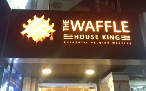 The Waffle House King image
