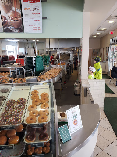 Shopping Mall «Shops at CenterPoint», reviews and photos, 3665 28th St SE, Grand Rapids, MI 49512, USA