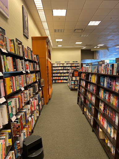 Book Store «Barnes & Noble», reviews and photos, 3561 N Freeway Blvd, Sacramento, CA 95834, USA