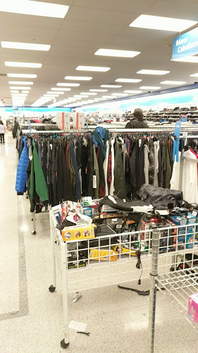 Clothing Store «Ross Dress for Less», reviews and photos, 455 S Wadsworth Blvd, Lakewood, CO 80226, USA