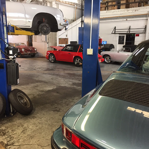 Auto Repair Shop «Matrix Integrated - Downtown», reviews and photos, 4000 SW Macadam Ave, Portland, OR 97239, USA