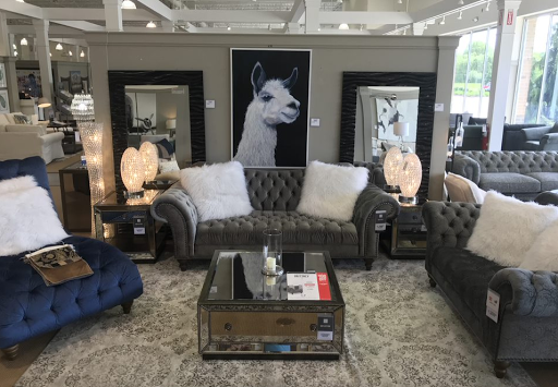 Furniture Store «Value City Furniture», reviews and photos, 4095 Richmond Rd, Warrensville Heights, OH 44122, USA