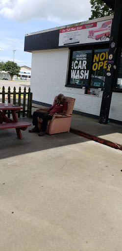 Car Wash «Classic Detail and Hand Car Wash, LLC», reviews and photos, 1101 Virginia Beach Blvd, Virginia Beach, VA 23451, USA