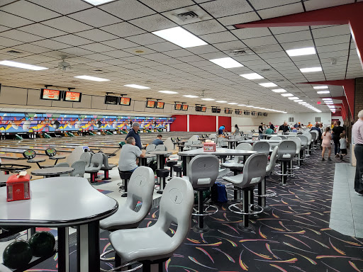 Bowling Alley «Buffaloe Lanes South Family Bowling Center», reviews and photos, 6701 Fayetteville Rd, Raleigh, NC 27603, USA