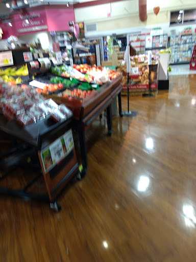 Grocery Store «ShopRite», reviews and photos, 2102-2130 N 2nd St, Millville, NJ 08332, USA