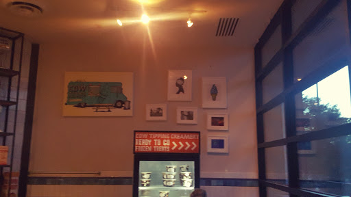 Ice Cream Shop «Cow Tipping Creamery», reviews and photos, 4715 S Lamar Blvd, Austin, TX 78745, USA