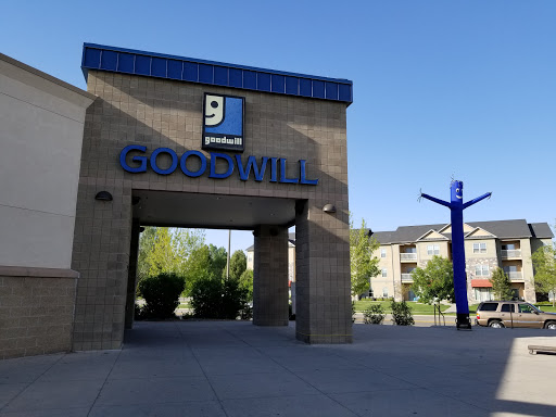 Thrift Store «Goodwill», reviews and photos