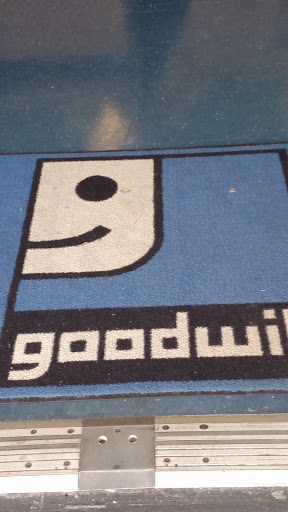 Thrift Store «Goodwill West Palm Beach/Gulfstream Super Store & Donation Center», reviews and photos