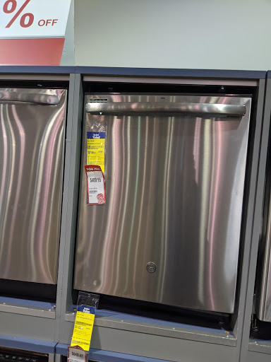 Appliance Store «Sears Outlet», reviews and photos, 639 Gravois Bluffs Blvd Suite A, Fenton, MO 63026, USA