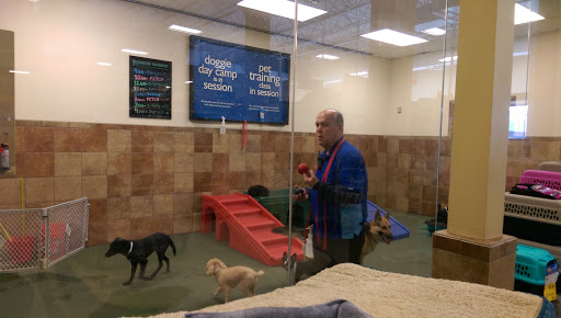 Pet Supply Store «PetSmart», reviews and photos, 400 Mill Creek Dr, Secaucus, NJ 07094, USA