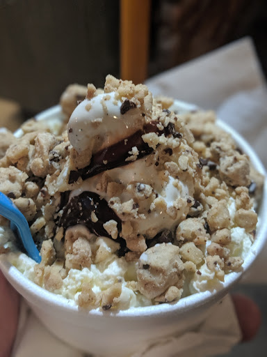 Ice Cream Shop «Shakes & Cones», reviews and photos, 7215 E 1st St, Scottsdale, AZ 85251, USA