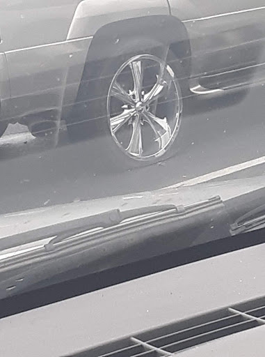 Tire Shop «Glasgow Tire & Auto Center Inc», reviews and photos, 602 Happy Valley Rd, Glasgow, KY 42141, USA