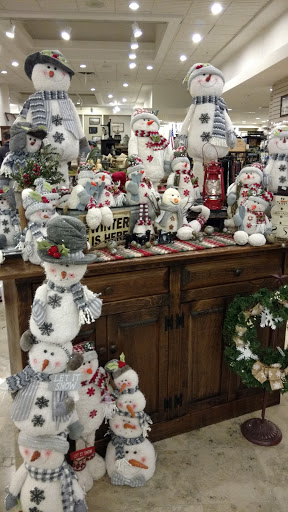 Shopping Mall «Apple Blossom Mall», reviews and photos, 1850 Apple Blossom Dr, Winchester, VA 22601, USA