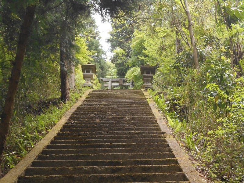 川上社