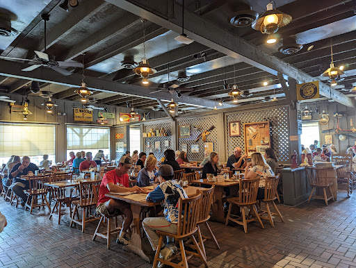 American Restaurant «Cracker Barrel Old Country Store», reviews and photos, 8225 N Church Rd, Kansas City, MO 64158, USA