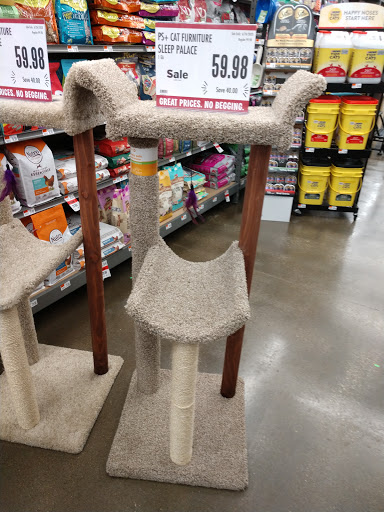 Pet Supply Store «Pet Supplies Plus», reviews and photos, 713 Brandilynn Blvd, Cedar Falls, IA 50613, USA