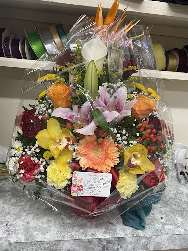 Florist «City Line Florist», reviews and photos, 1089 Liberty Ave, Brooklyn, NY 11208, USA