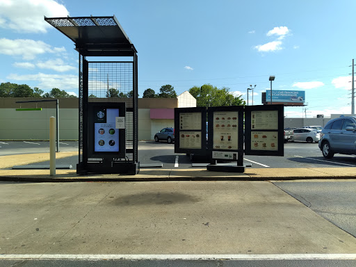 Coffee Shop «Starbucks», reviews and photos, 2034 N Highland Ave, Jackson, TN 38305, USA