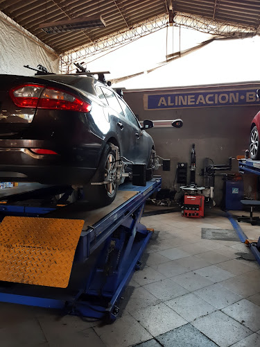Opiniones de Peterson Garage Servicio Automotriz en San Joaquín - Taller de reparación de automóviles